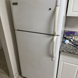 Used Frigidaire refrigerator 