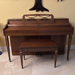 Old Wurlitzer Piano