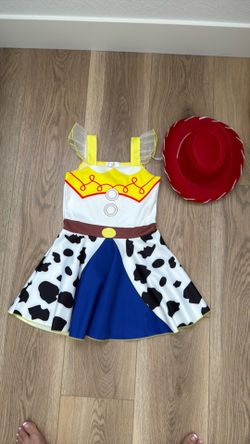 Jessie (Toy Story) dress & hat - size 10y - like new