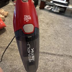 Dirt Devil 3-in-1 vacuum