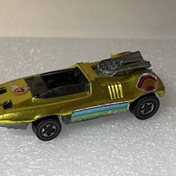 1969 Hot Wheels-Peeping Bomb-Gold/Yellow-Redlines- Original Redline Car