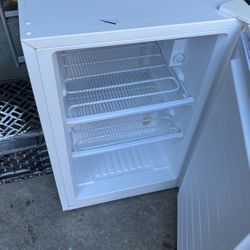 Mini Freezer