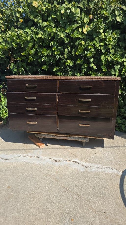 Dresser, Modern 6-Drawer Dresser for Bedroom with Gold Handles, Wide Chest of Drawers for Living Room