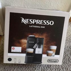 Nespresso Lattissima One Espresso Machine