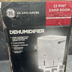 GE 22 Pts. DEHUMIDIFIER For DAMP ROOMS