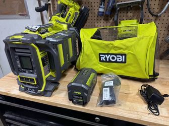 RYOBI 40 Volt Inverter Power Station
