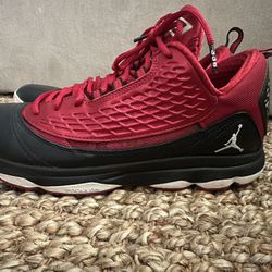 Jordan CP3 size: 10.5