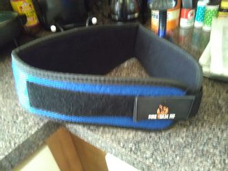 Velcro weight lifting belt new size small