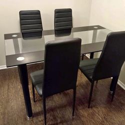 Dining Set 4x Chairs 