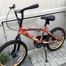 GoodBike Everything Works Good Tirés Size 18”Kids Bike