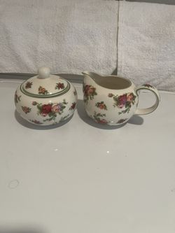 Royal Dalton old country roses