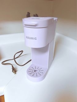 Keurig coffee maker purple (brand new used once)