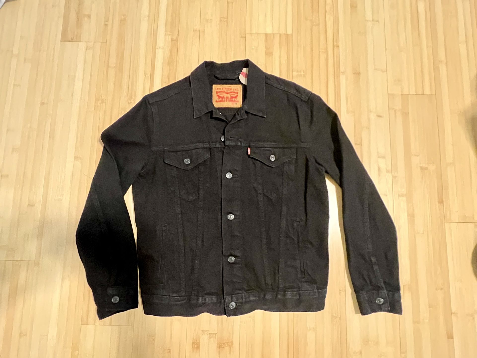 Levi’s Mens Trucker Denim Jacket (size M) - Black 
