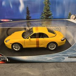 Porsche 911. 1:18 Scale Hotwheels Diecast Collectible Car. New Unopened.
