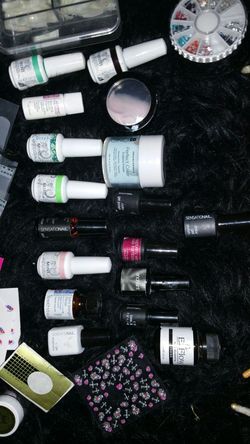 Tons of nail stuff :) more than pictured. Tub full