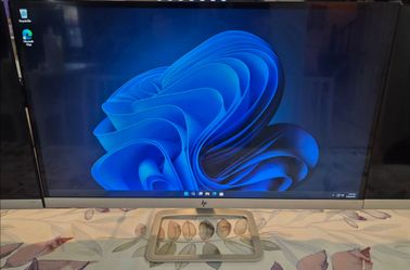 HP Monitor 27 inch