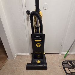 Tornado Comercial Stand Up Vacuum