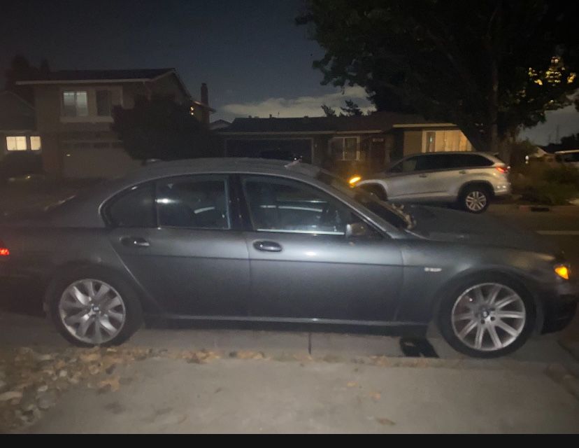 2006 BMW 750i
