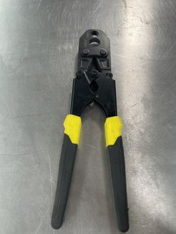 Apollo 1/2in And 3/4in PEX-B Crimp Tool