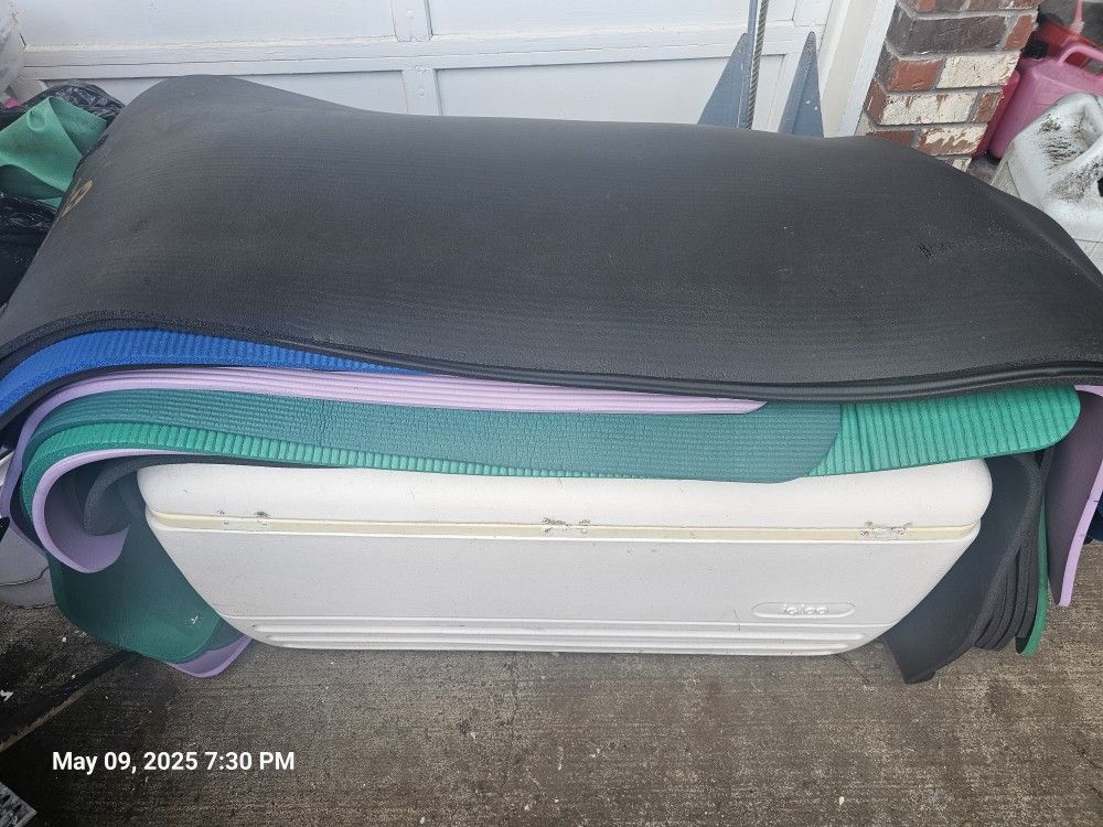 Extra Thick Yoga and Pilates Mat - Have 15
