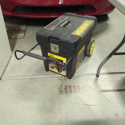 Stanley Roller Tool Box