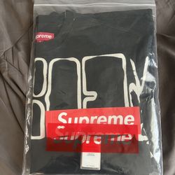 Supreme Overprint Knockout S/S Top for Sale in Yorba Linda, CA - OfferUp