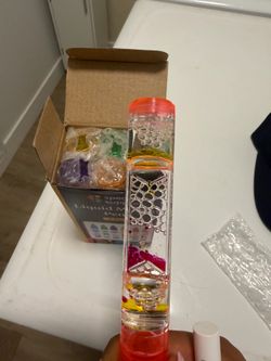 Liquid motion pens