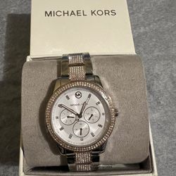Michael Kors Women Watch , $130 Firn On Price 