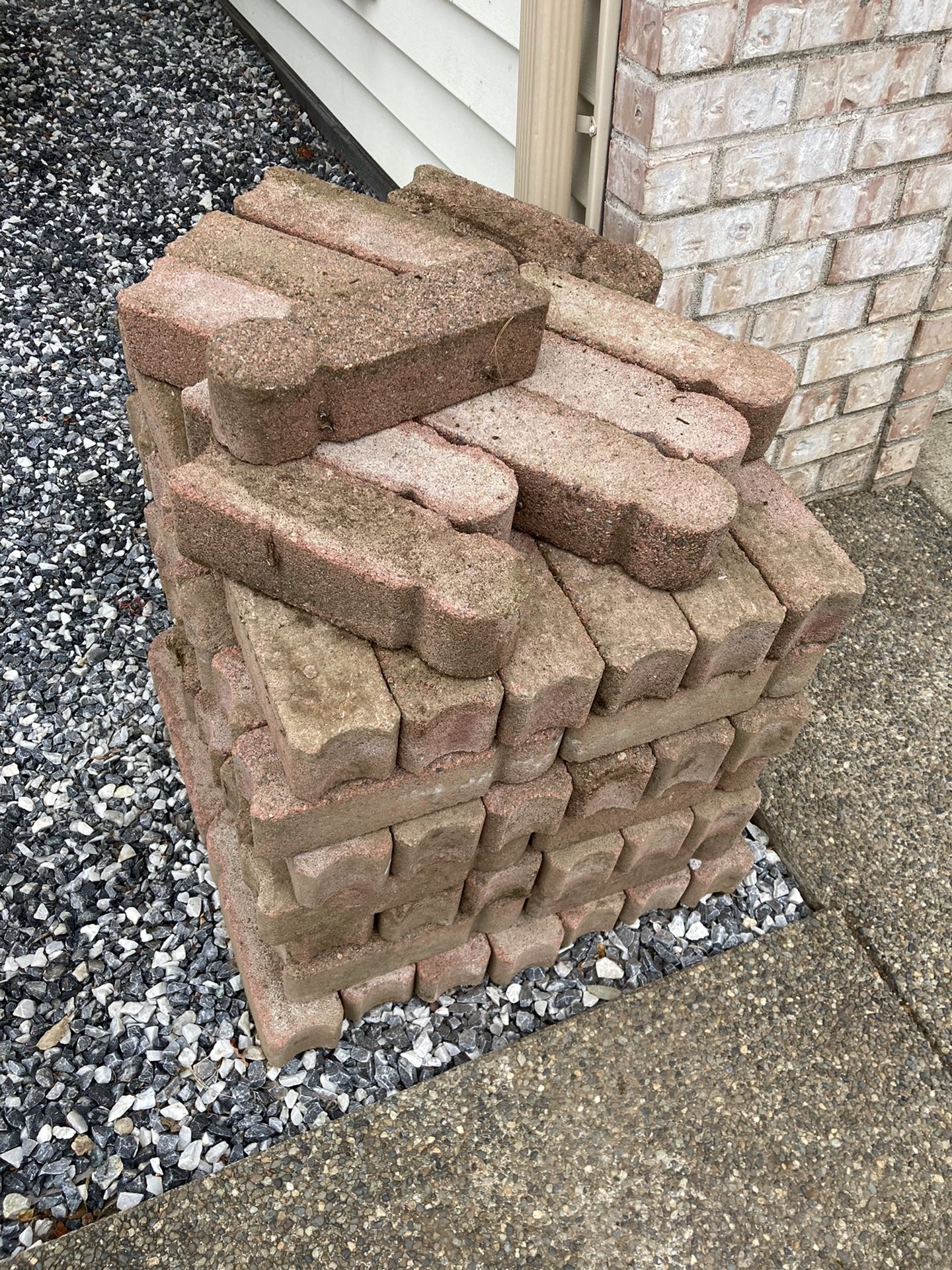 99 Red River Concrete Edger Bricks Paver Edgers Pavers Aged Faded