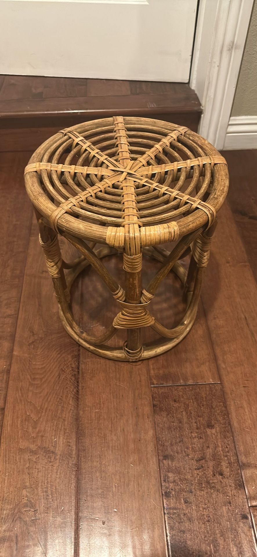 Rattan Wicker Plant Stand Stool