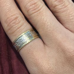 Gold Ring Two Tones