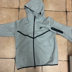 Nike Gray Zip Up Men’s Sweater