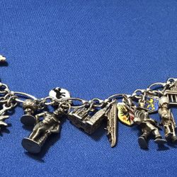 European Souvenir Charm Bracelet 