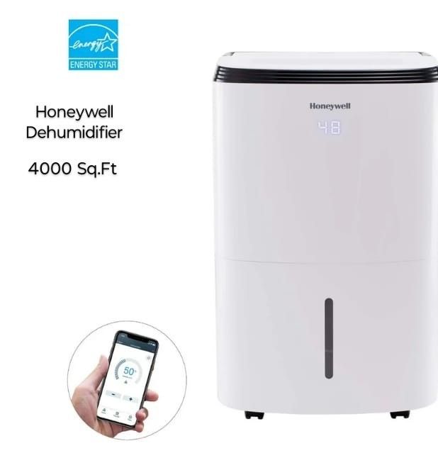 HonneyWell Dehumidifier model TP 70A WKN 70 / 4000 Sq.Ft