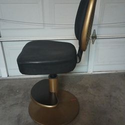 Adjustable Pedestal Casino Slot Chair 