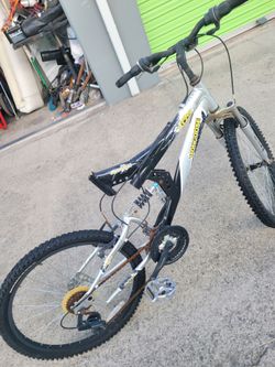 Mongoose XR7S bicycle