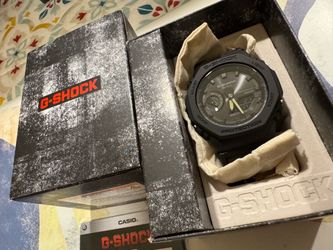 GA-B2100CT-1A5 (Casio / G-Shock)
