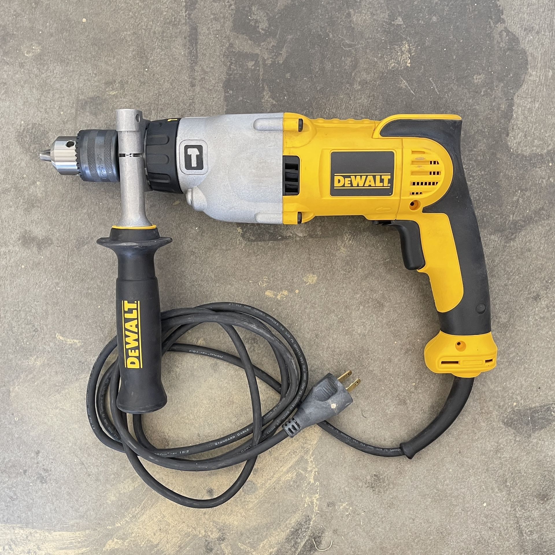 DEWALT 1/2 in 10 Amp Variable Hammer Drill (DWD520