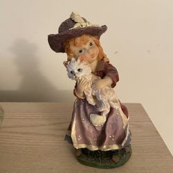 Cat And Girl  Figurines Antique 