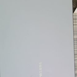 Ultralight Samsung Laptop 