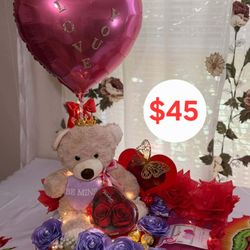 Valentines Eternal Roses Gift ! 