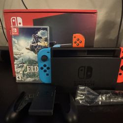 Nintendo Switch w/ Tears Of The Kingdom