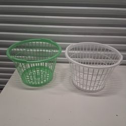 SMALL BASKET
