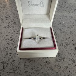 Engagement Ring Size 5 With Papers - Need Gone Asap - Send Offers