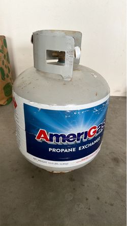 Gas tank