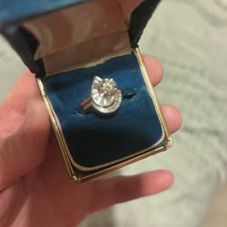 Vintage White Gold Diamond Wedding Set 