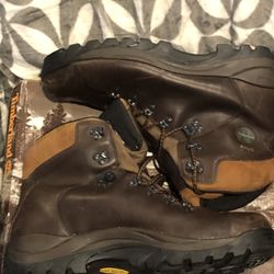 Men’s Gort-Tex Merrill Vibrom Boots (Brown) Size 12