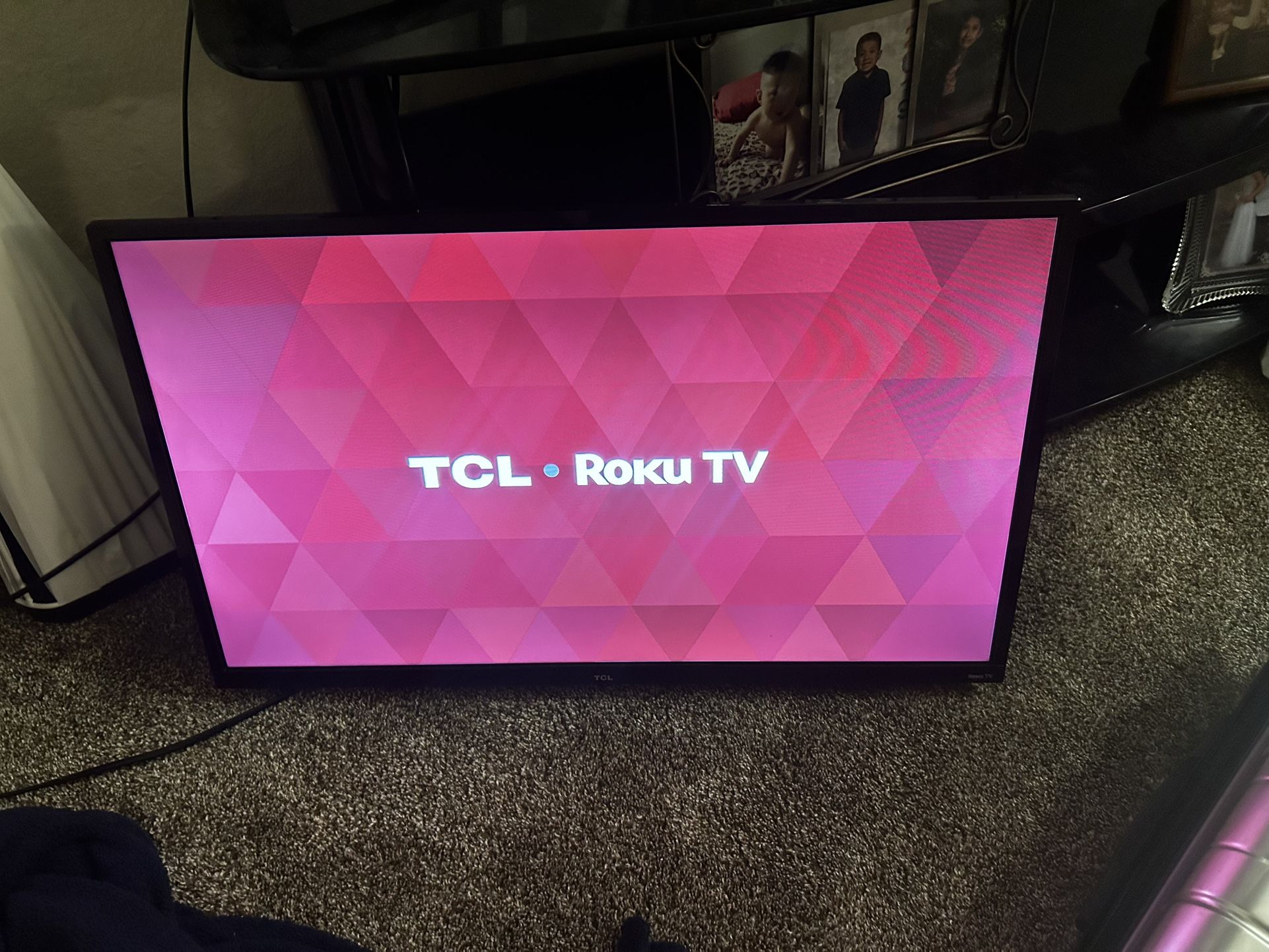 Roku Tv 32inch (100$)