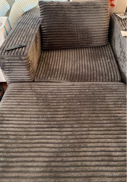End piece of couch