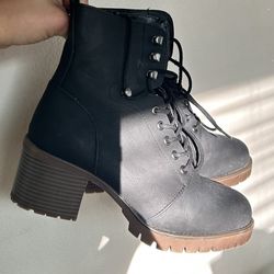 Women’s Boots 8.5